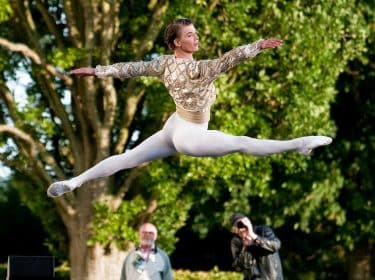 tag-til-teater-og-dans-thumbnail